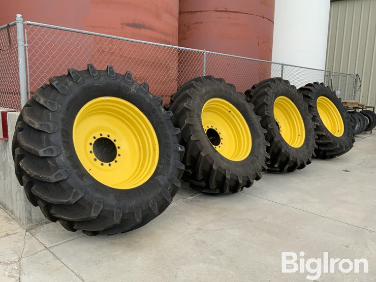 john-deere-r4044-image-3