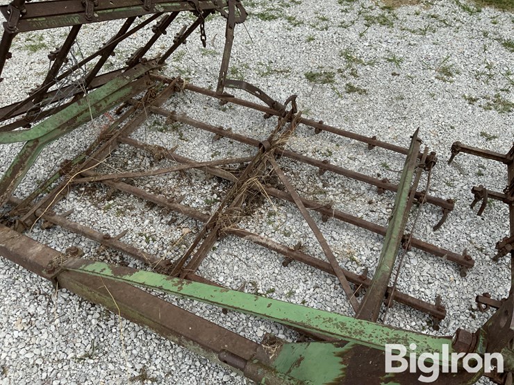 john-deere-25-image-11