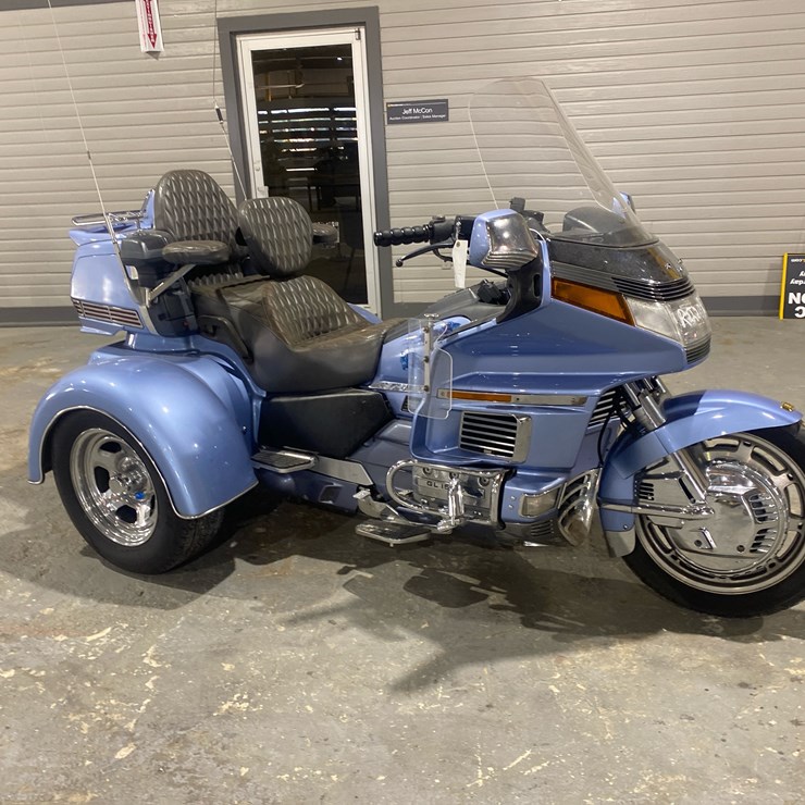 #117 • 1990 HONDA GOLDWING TRIKE, GL1500