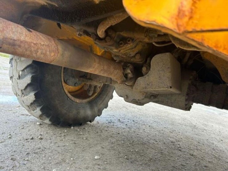 2019-jcb-409-image-39