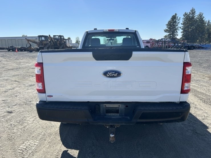 2022-ford-f150-xl-image-4