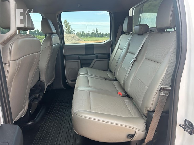 2020-ford-f150-image-33