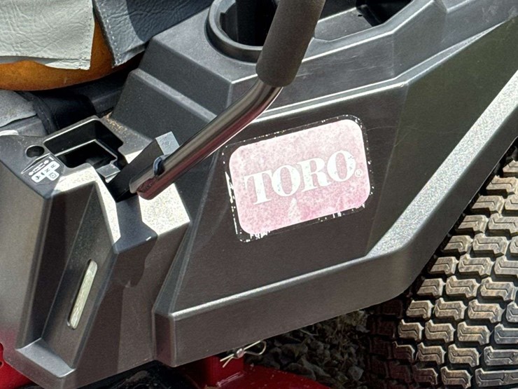 toro-54"-zero-turn-mower-image-4