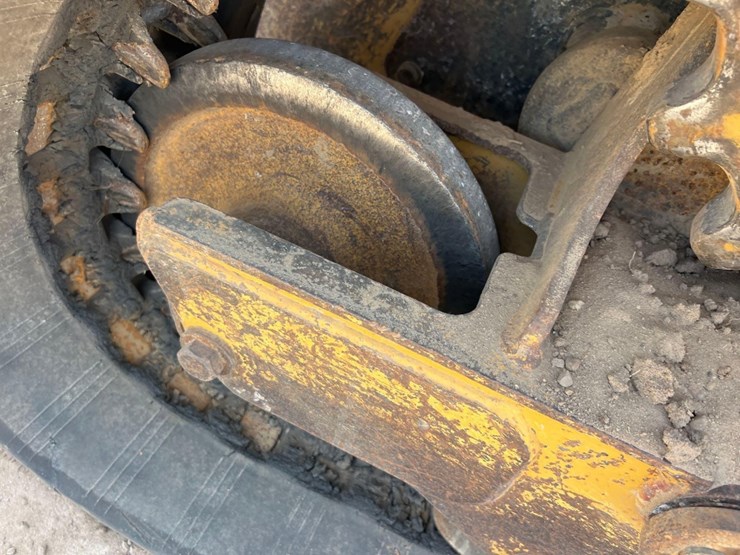 2014-caterpillar-279d-image-19