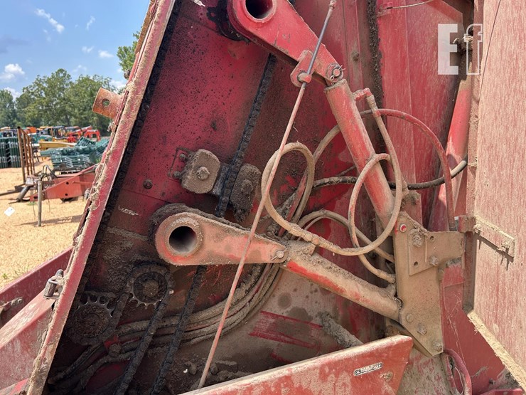 case-ih-8430-image-7