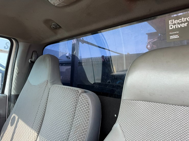 2012-ford-f750-image-104