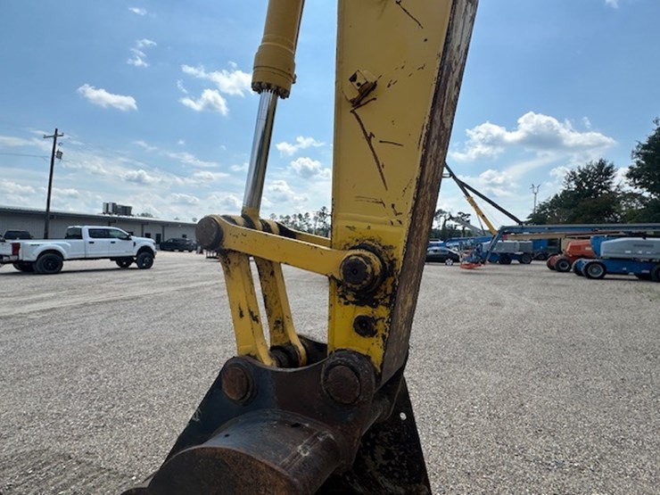 komatsu-pc160-lc-7ka-image-10