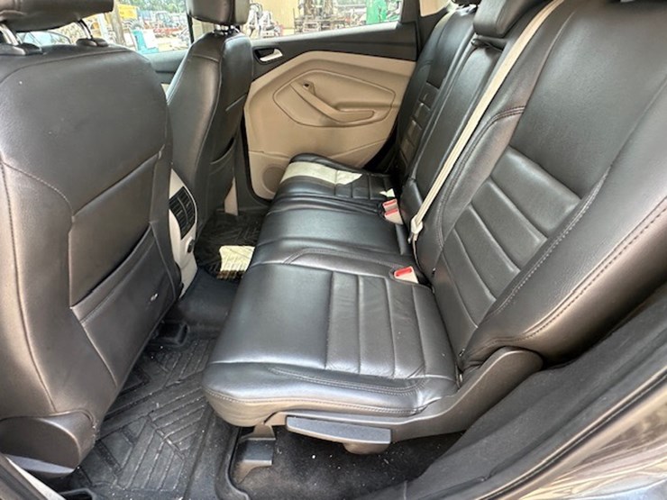 2017-ford-escape-image-22