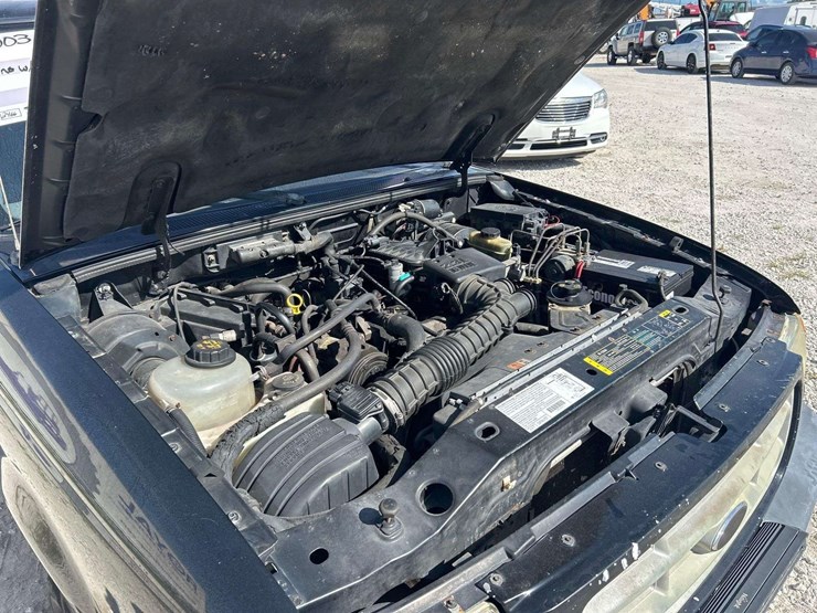 2003-ford-ranger-xlt-image-8