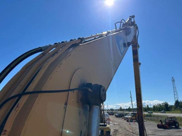 2010-caterpillar-324dl-image-36