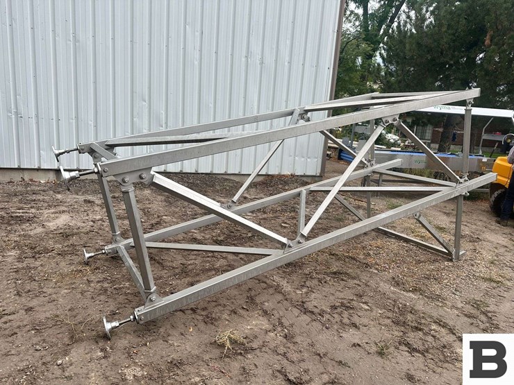 metal-stand---corinne,-ut-image-1