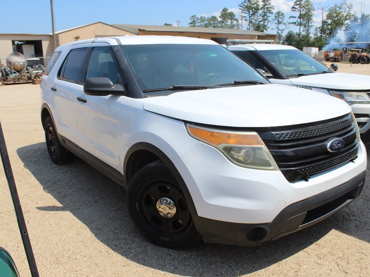 2014-ford-explorer-police-interceptor-image-1