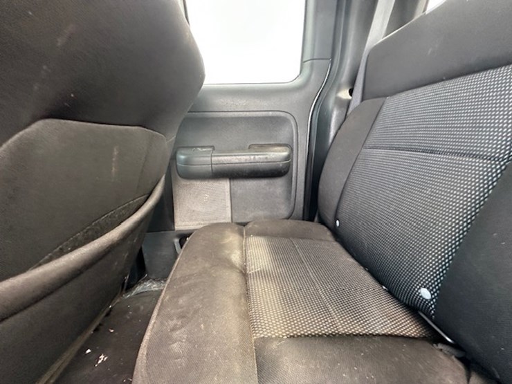 2004-ford-f150-image-31