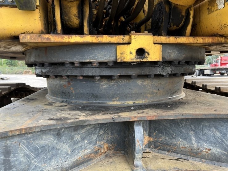 komatsu-pc240ll-image-23
