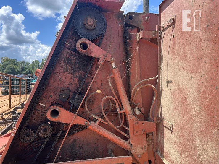 hesston-540-image-12
