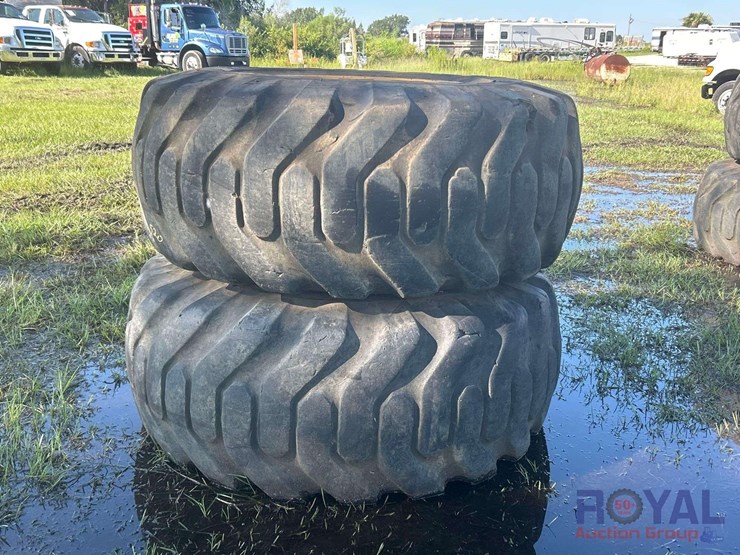 lot-of-2-caterpillar-loader-tires-image-4