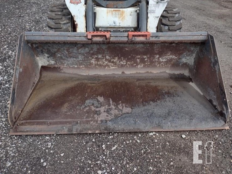 2015-bobcat-s650-image-15