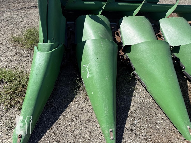 2012-john-deere-608c-image-4