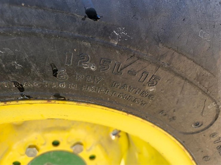 john-deere-1530-image-48