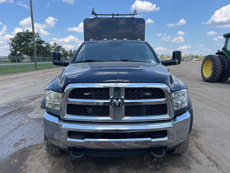 2015-dodge-ram-4500-image-7