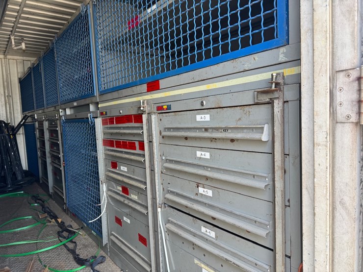 #1227-•-20ft-container-tool-container-with-air-image-13