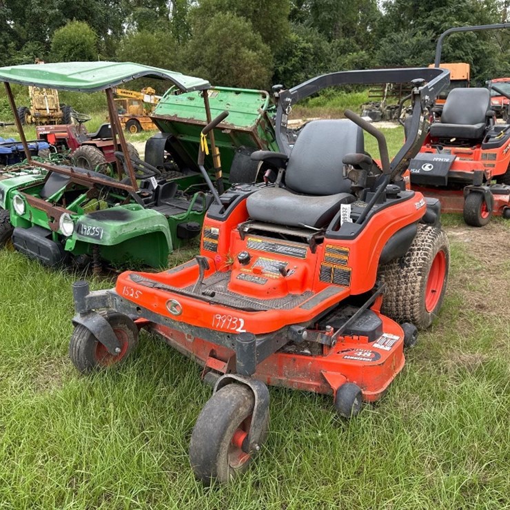 KUBOTA ZG222