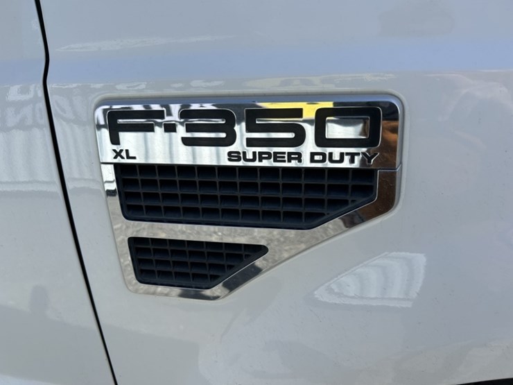 2008-ford-f350-xl-image-14