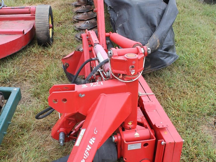 bush-hog-dhm9-image-2