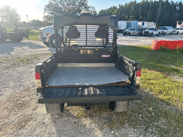 john-deere-gator-image-14