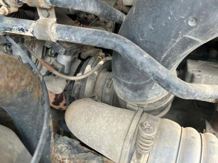 2005-volvo-tri/a-dump-truck-4v5k99gh55n391882-image-28