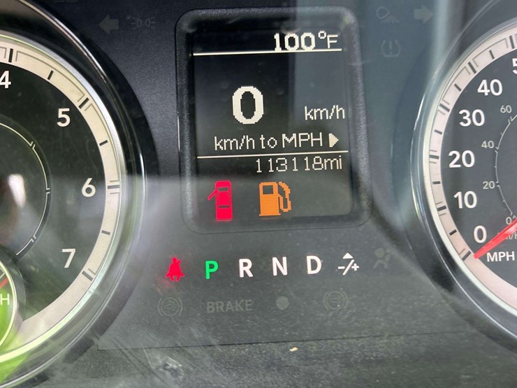 2019-ram-1500-classic-image-5