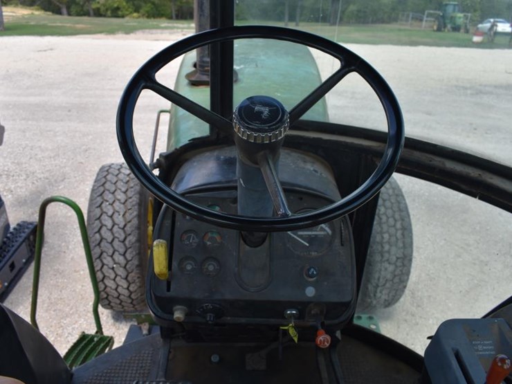 john-deere-4840-image-10