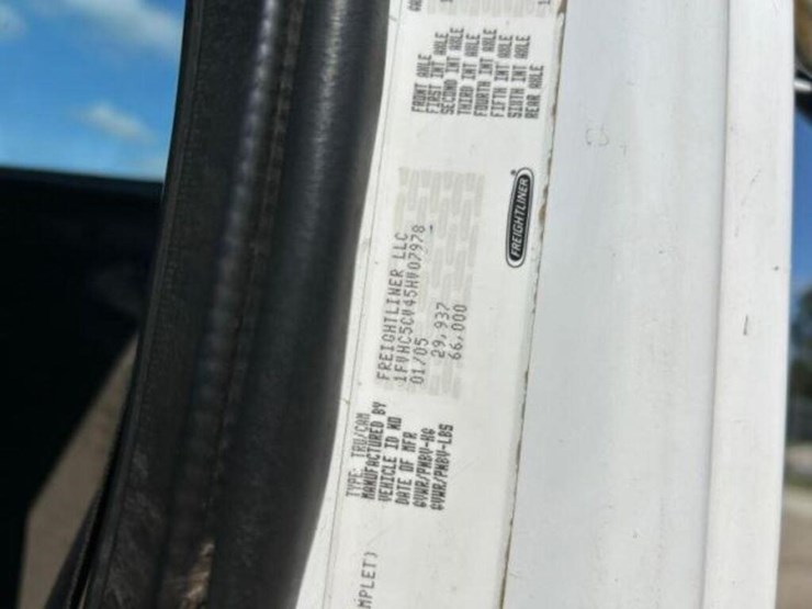 2005-freightliner-m2112-business-class-m2-t/a-1fvh-image-8