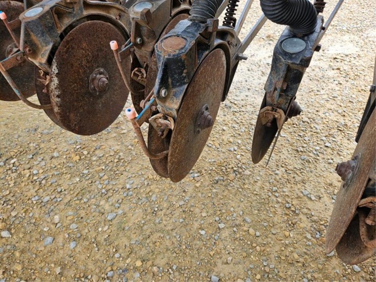john-deere-8300-image-25