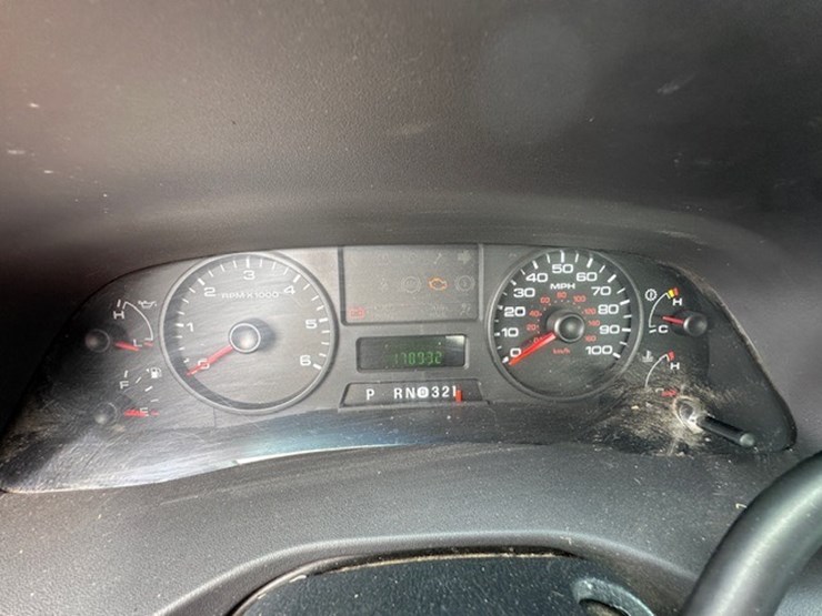 2005-ford-f250-image-37