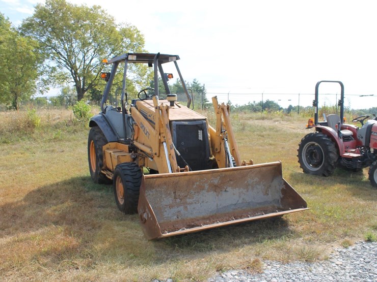 case-570l-xt-image-2