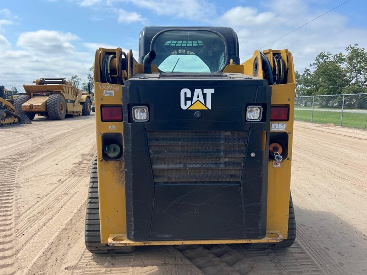 2019-caterpillar-239d-image-3