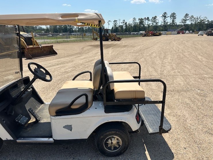 #57-•-ez-go-golf-cart-image-11