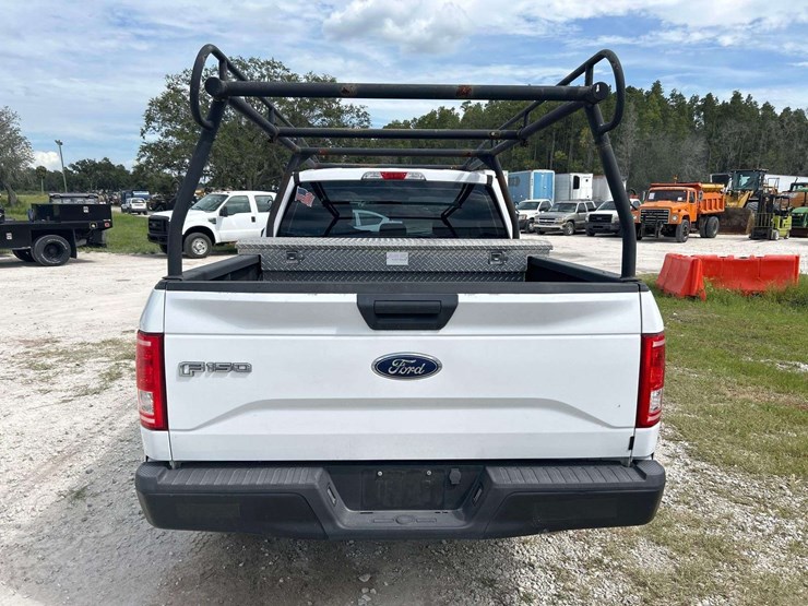 2017-ford-f150-image-21