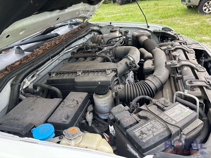 2019-nissan-frontier-image-9
