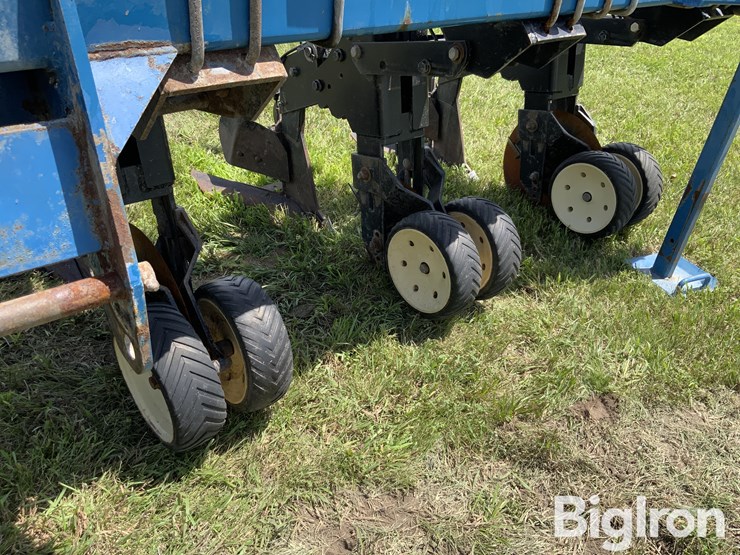 kinze-1500-image-12