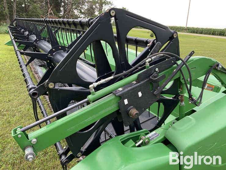 2014-john-deere-630fd-image-13