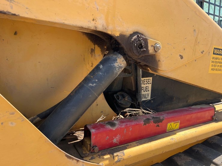 2006-caterpillar-252b-image-18