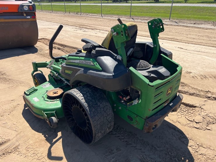 2019-john-deere-z960m-image-2
