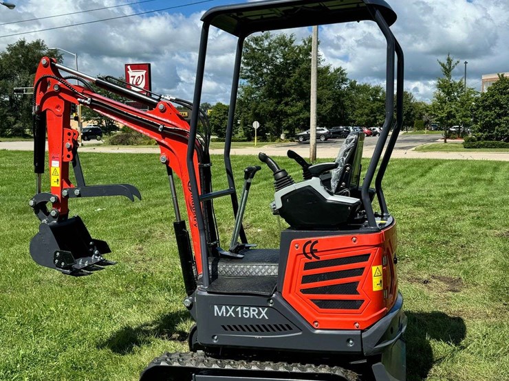 cfg-industrial-mx15rx-mini-excavator-image-1