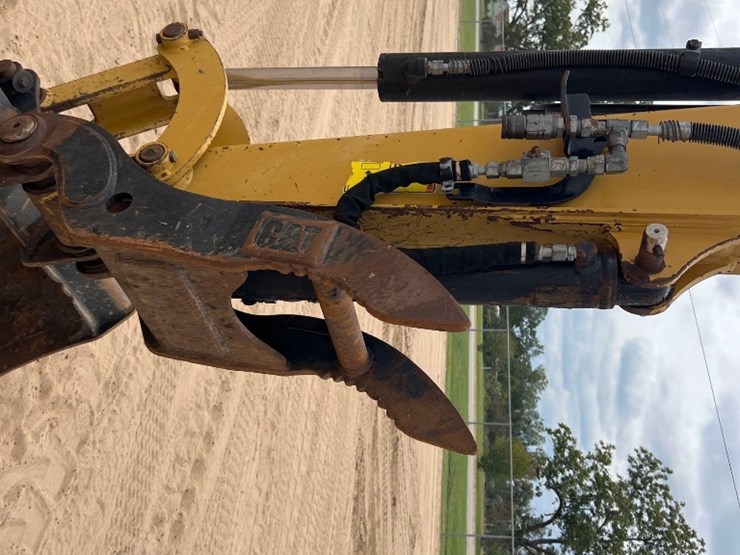 2016-caterpillar-305e2-cr-image-21