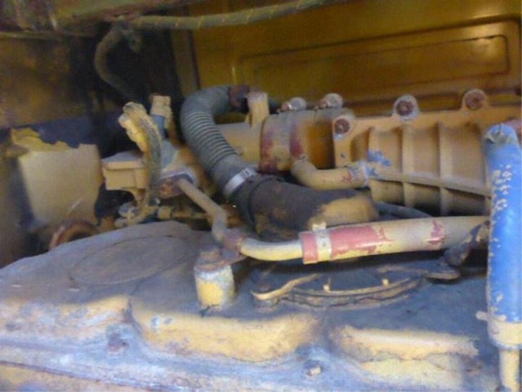 caterpillar-930k-image-29