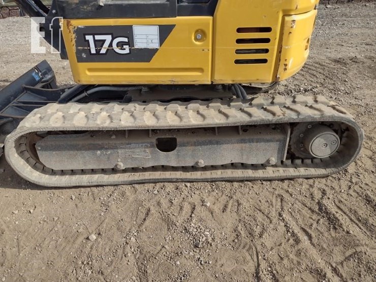 2022-deere-17g-image-26