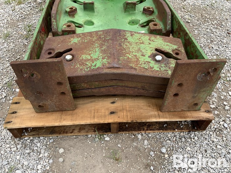 john-deere-10-image-9