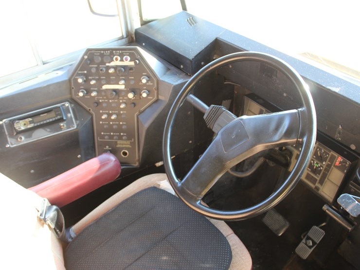 2000-international-3800-image-6